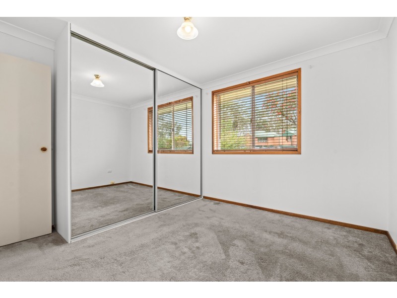 2a Veronica Crescent, Wyoming NSW 2250