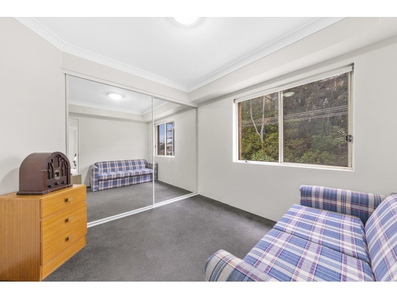 11/2-4 Mulkarra Avenue, Gosford NSW 2250