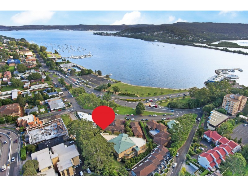 11/2-4 Mulkarra Avenue, Gosford NSW 2250