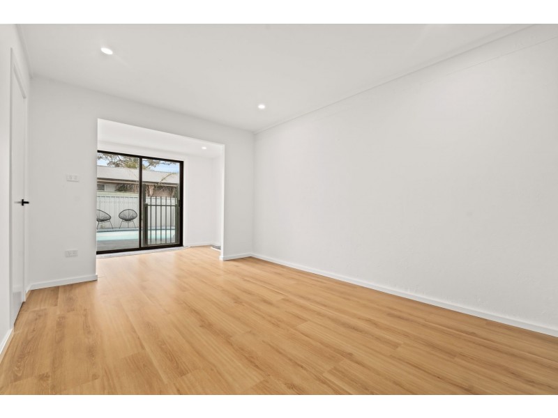 16 Chetwynd Avenue, Berkeley Vale NSW 2261