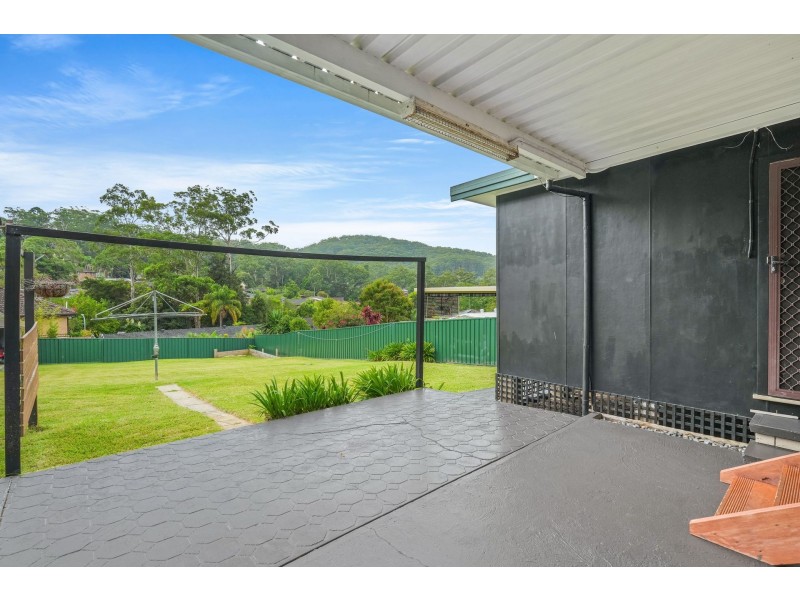 22 Sunset Street, Wyoming NSW 2250