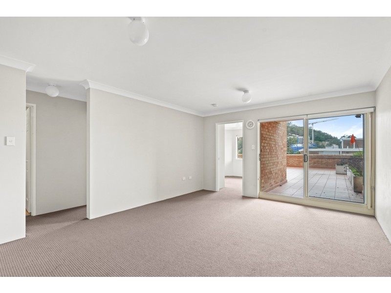 3/145 Faunce Street, Gosford NSW 2250