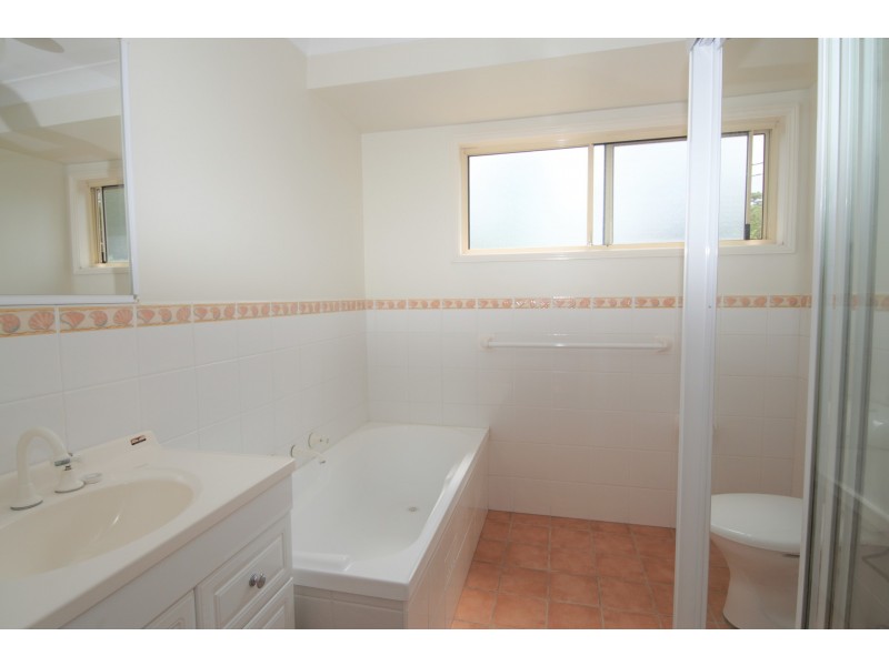 2/123-125 Victoria Street, East Gosford NSW 2250