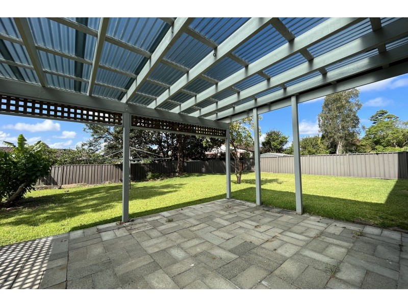 218 Brisbane Water Drive, Point Clare NSW 2250