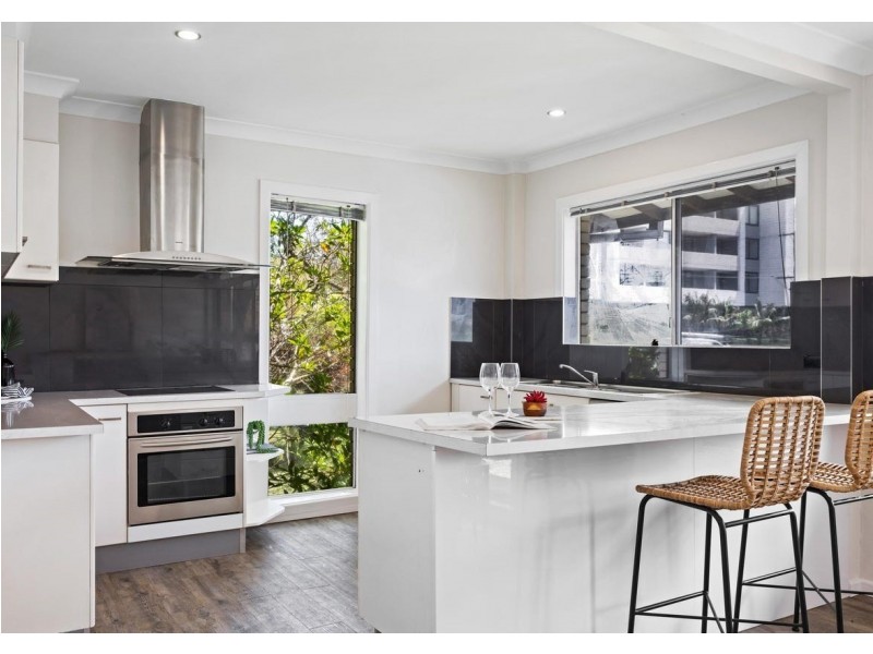 6/22 York Street, Point Frederick NSW 2250