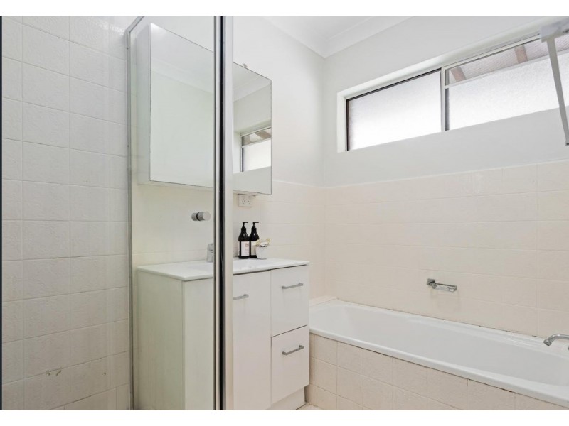 6/22 York Street, Point Frederick NSW 2250