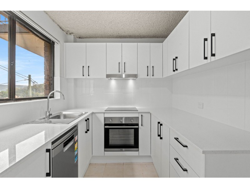 1/144 Faunce Street, Gosford NSW 2250