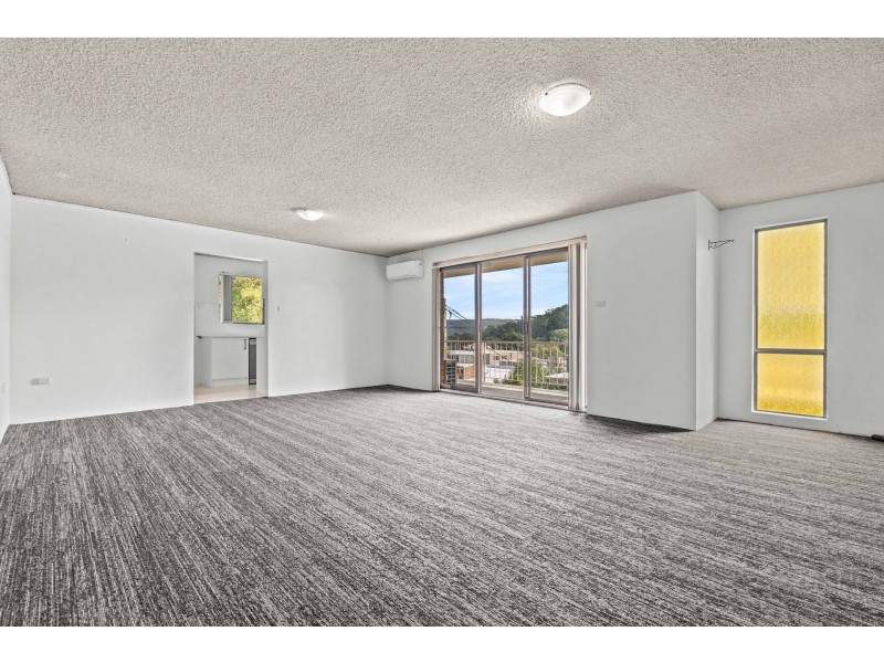 1/144 Faunce Street, Gosford NSW 2250