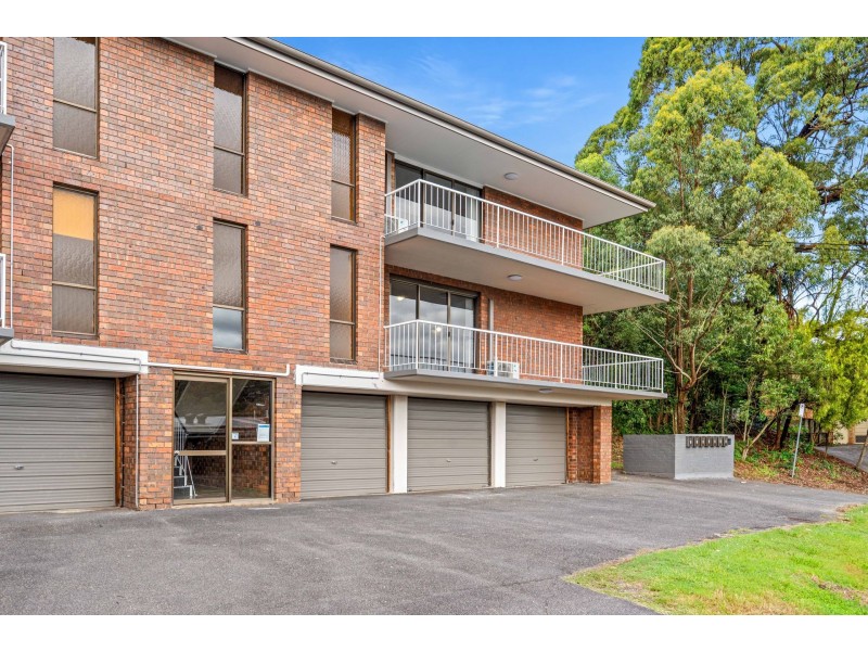 1/144 Faunce Street, Gosford NSW 2250