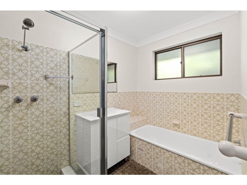 3/144 Faunce Street, Gosford NSW 2250