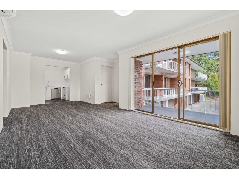 7/144 Faunce Street, Gosford NSW 2250