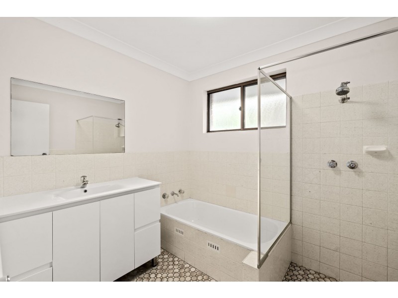 7/144 Faunce Street, Gosford NSW 2250