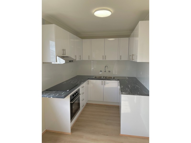 3/140 Faunce Street, Gosford NSW 2250