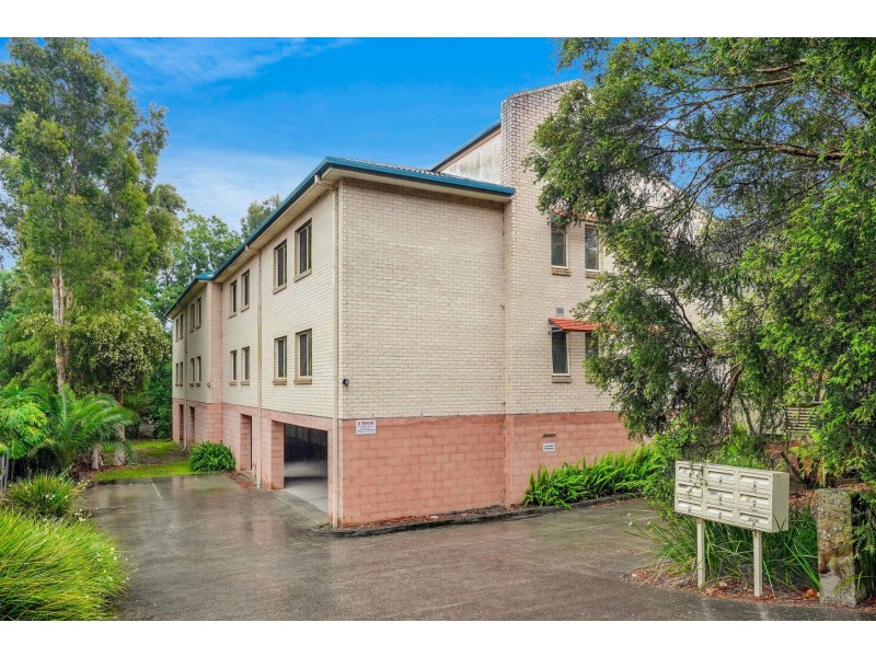 2/170-172 Gertrude Street, Gosford NSW 2250