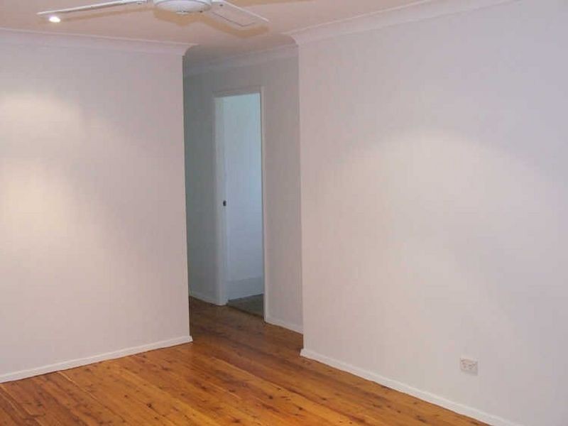 32 Beaumont Avenue, Wyoming NSW 2250