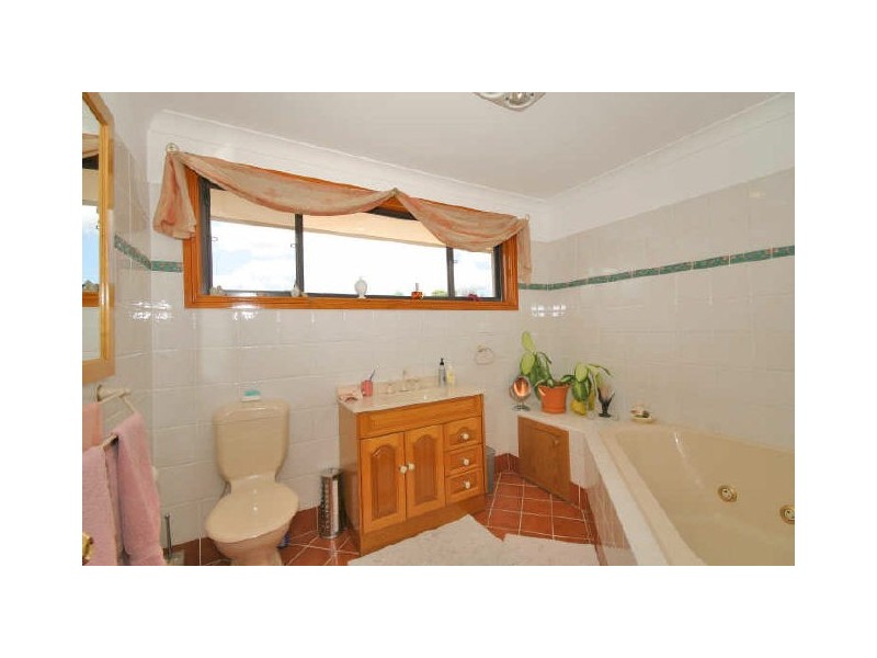 Point Frederick NSW 2250