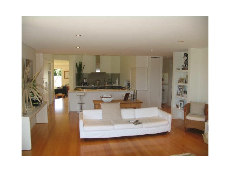 Point Frederick NSW 2250