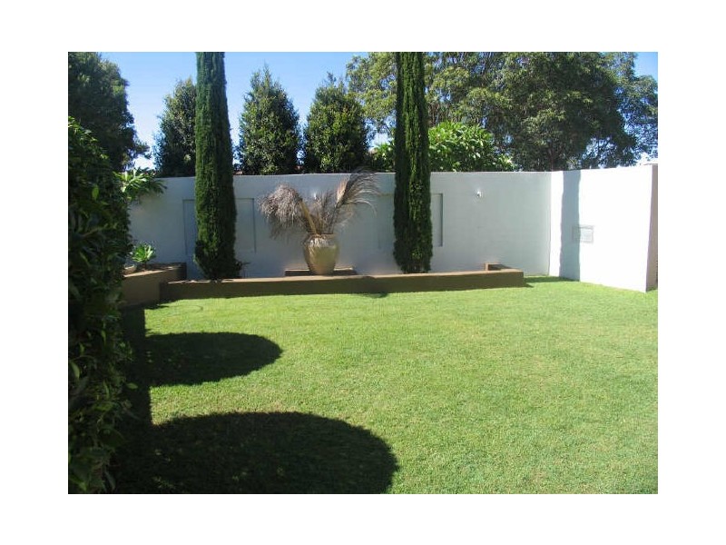 Point Frederick NSW 2250