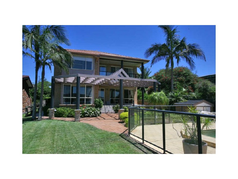 Point Frederick NSW 2250
