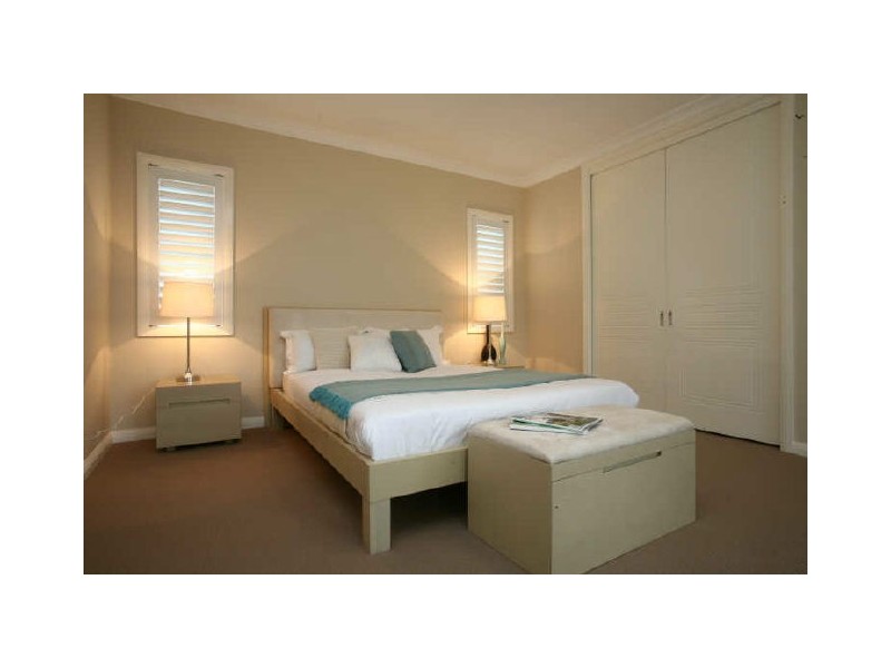 Point Frederick NSW 2250