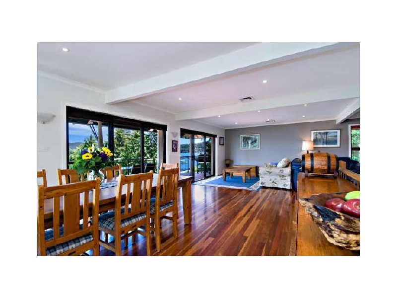 Point Frederick NSW 2250