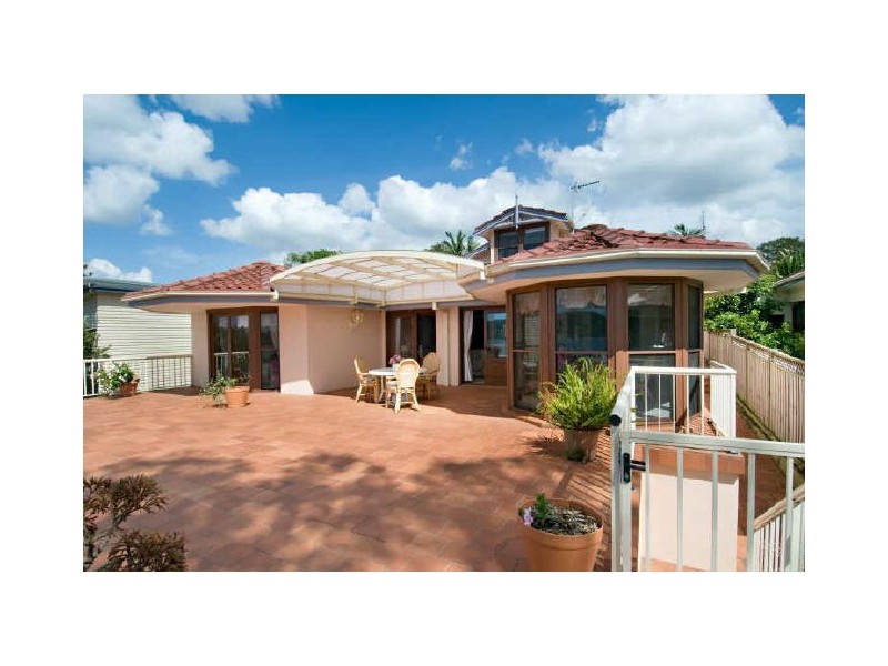 Point Frederick NSW 2250