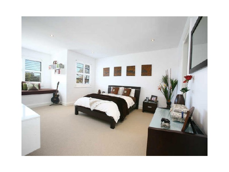 Point Frederick NSW 2250