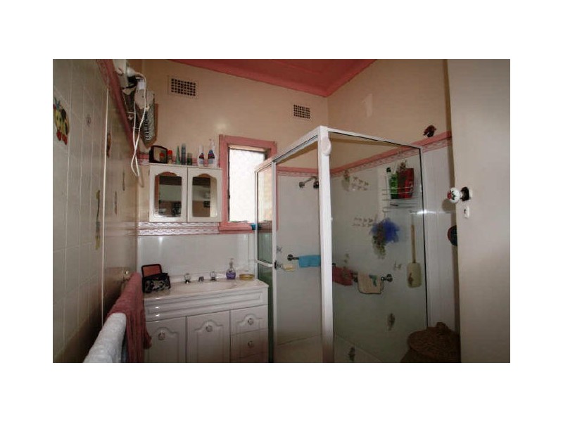 East Gosford NSW 2250