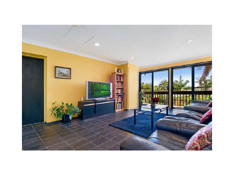 Point Frederick NSW 2250