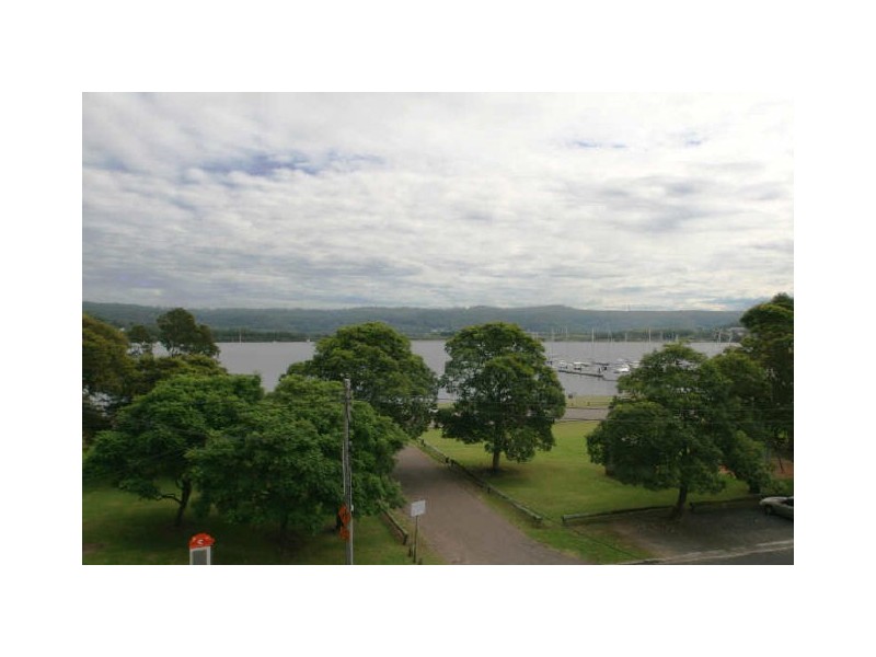 Point Frederick NSW 2250