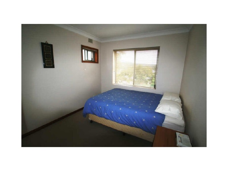 Point Frederick NSW 2250