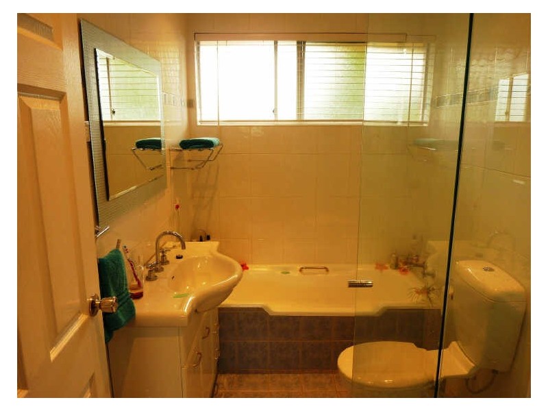 West Gosford NSW 2250