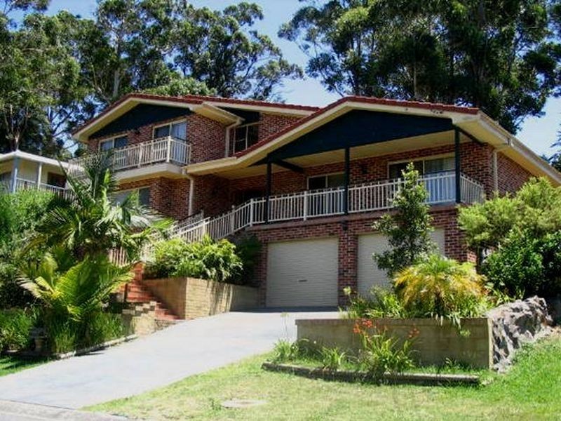16 Roselands Avenue, Wyoming NSW 2250