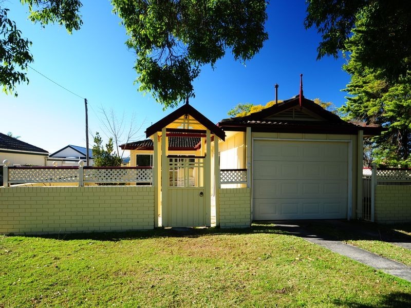 Point Frederick NSW 2250