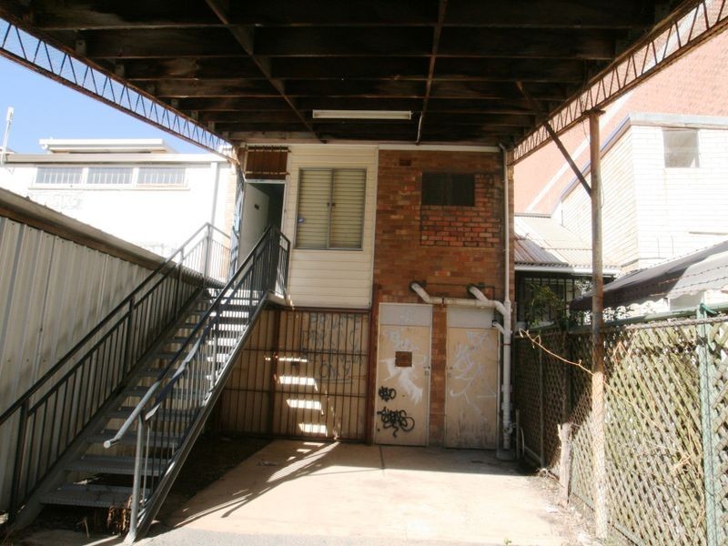 94 Mann Street, Gosford NSW 2250