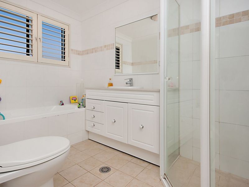 Point Frederick NSW 2250