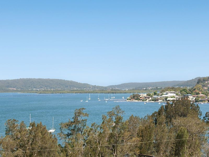 2 Thomas Street, Tascott NSW 2250