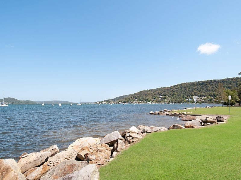 2 Thomas Street, Tascott NSW 2250