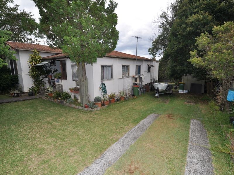 Point Frederick NSW 2250