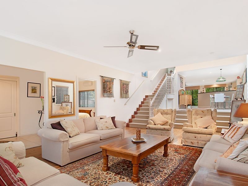 11 Harrison Street, Point Frederick NSW 2250