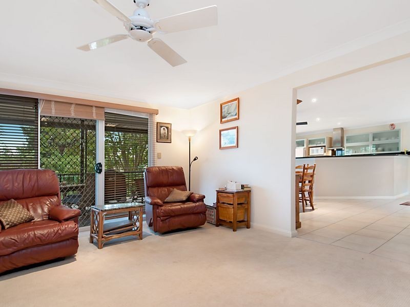 11 Harrison Street, Point Frederick NSW 2250