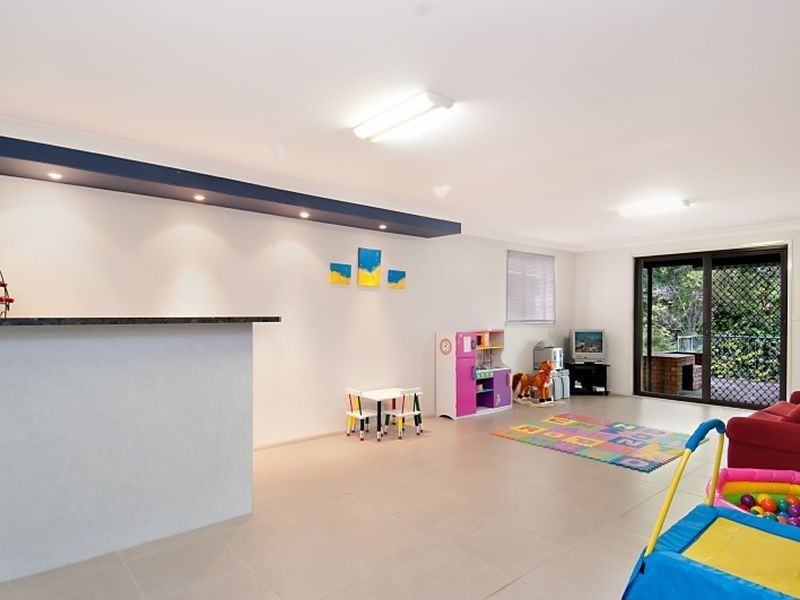 4 Maranoa Street, Wyoming NSW 2250