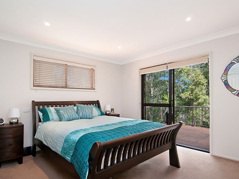 4 Maranoa Street, Wyoming NSW 2250