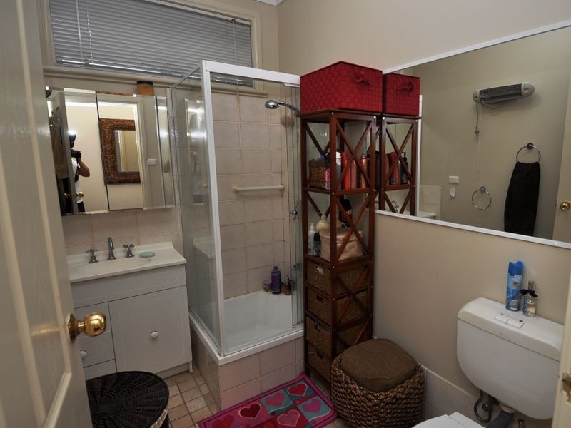 37 Henry Parry Drive, East Gosford NSW 2250