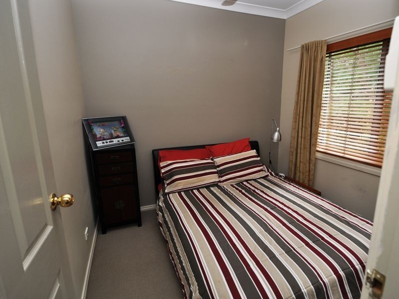 37 Henry Parry Drive, East Gosford NSW 2250