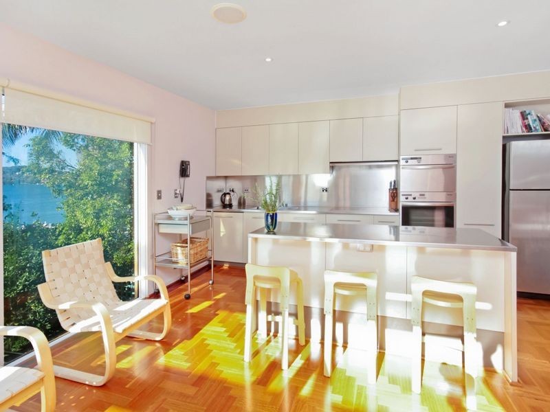 19 Albany Street, Point Frederick NSW 2250