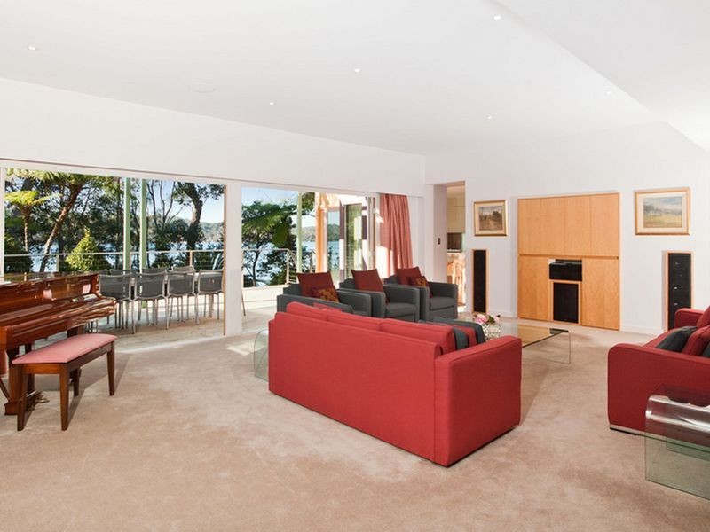 19 Albany Street, Point Frederick NSW 2250