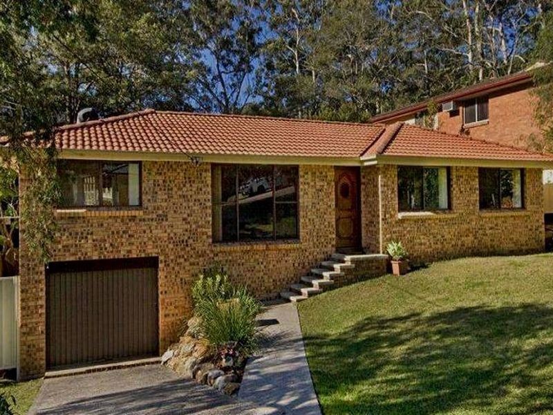 6 Stachon Street, North Gosford NSW 2250