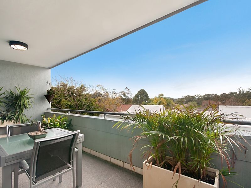 25/13-17 Moore Street, West Gosford NSW 2250