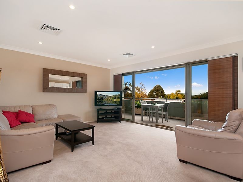 25/13-17 Moore Street, West Gosford NSW 2250